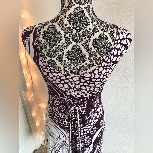 Janette Purple, White & Gold Asymmetrical Dress - Picture 14 of 16